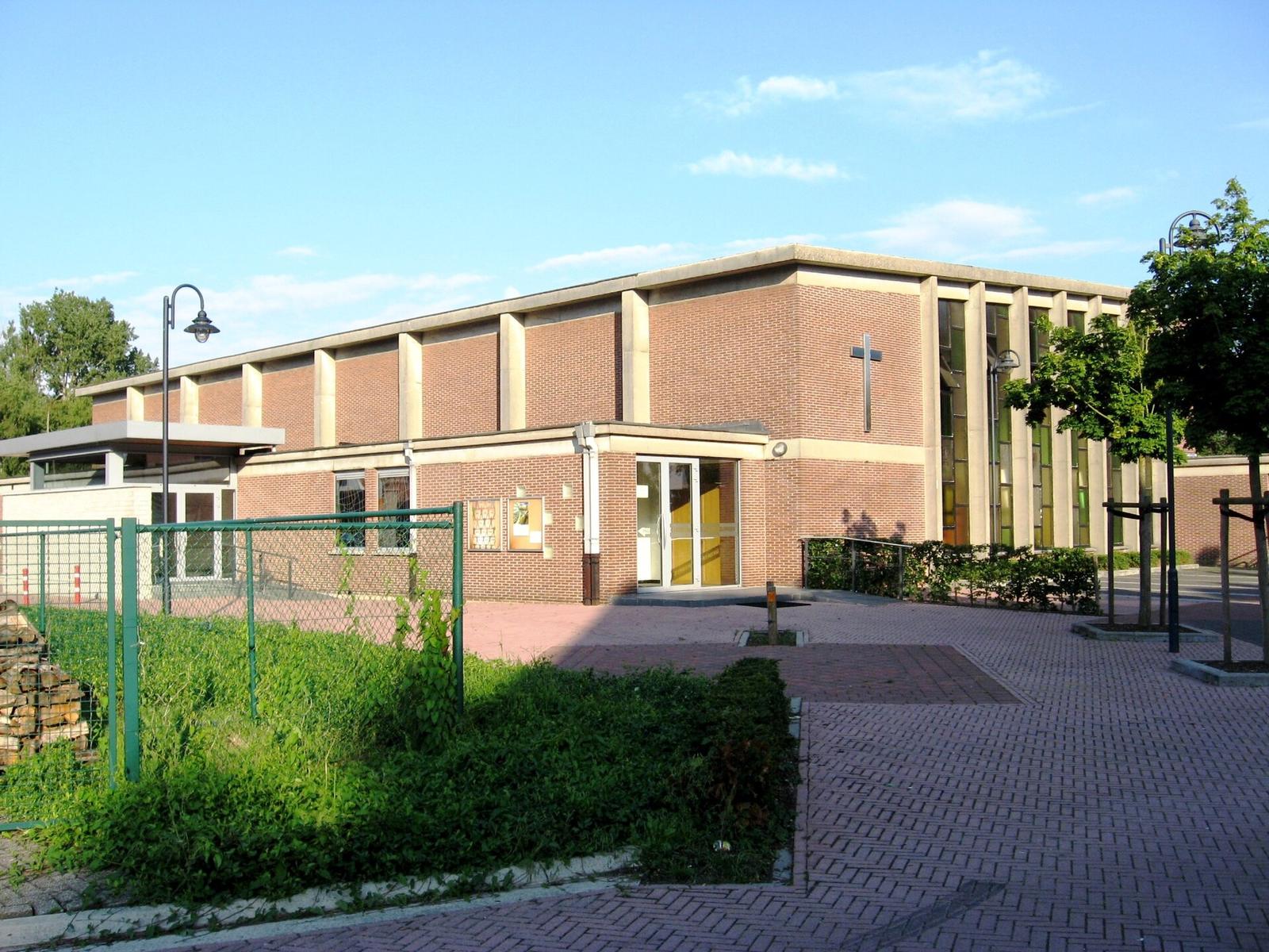 Onze-Lieve-Vrouw Tenhemelopnemingskerk in Oud-Waterschei, archieffoto zonder verband met schade.