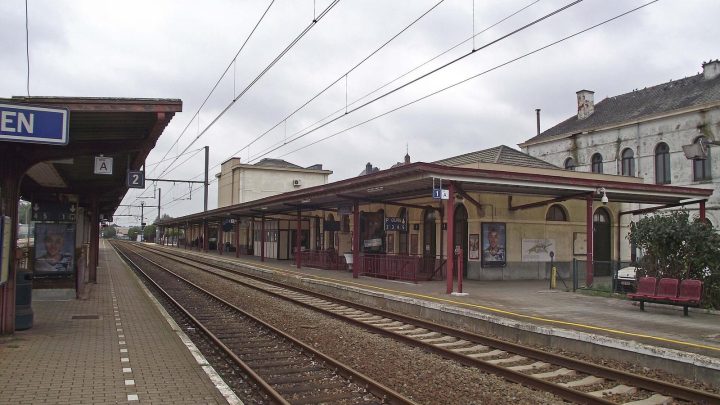 Station Tienen gezien vanaf de perrons, archieffoto