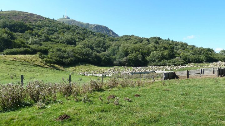De Puy de Dôme in Frankrijk, de berg van de geplande slotfinish