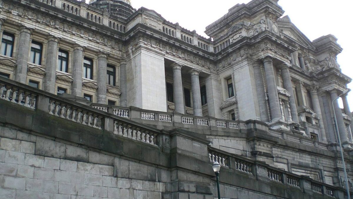 Het Justitiepaleis in Brussel, waar de Franstalige rechtbank van eerste aanleg zetelt