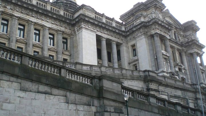 Het Justitiepaleis in Brussel, waar de Franstalige rechtbank van eerste aanleg zetelt